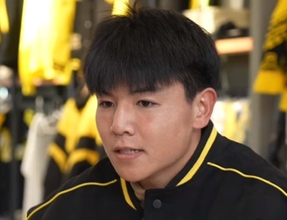 徐彬：中超首轮给自己打90分，，，，，，鼻梁骨骨折戴面具照旧有点影响