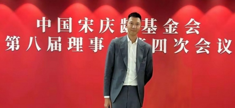 时隔5个月首次果真露面！大河报：易建联关联公司成被执行人