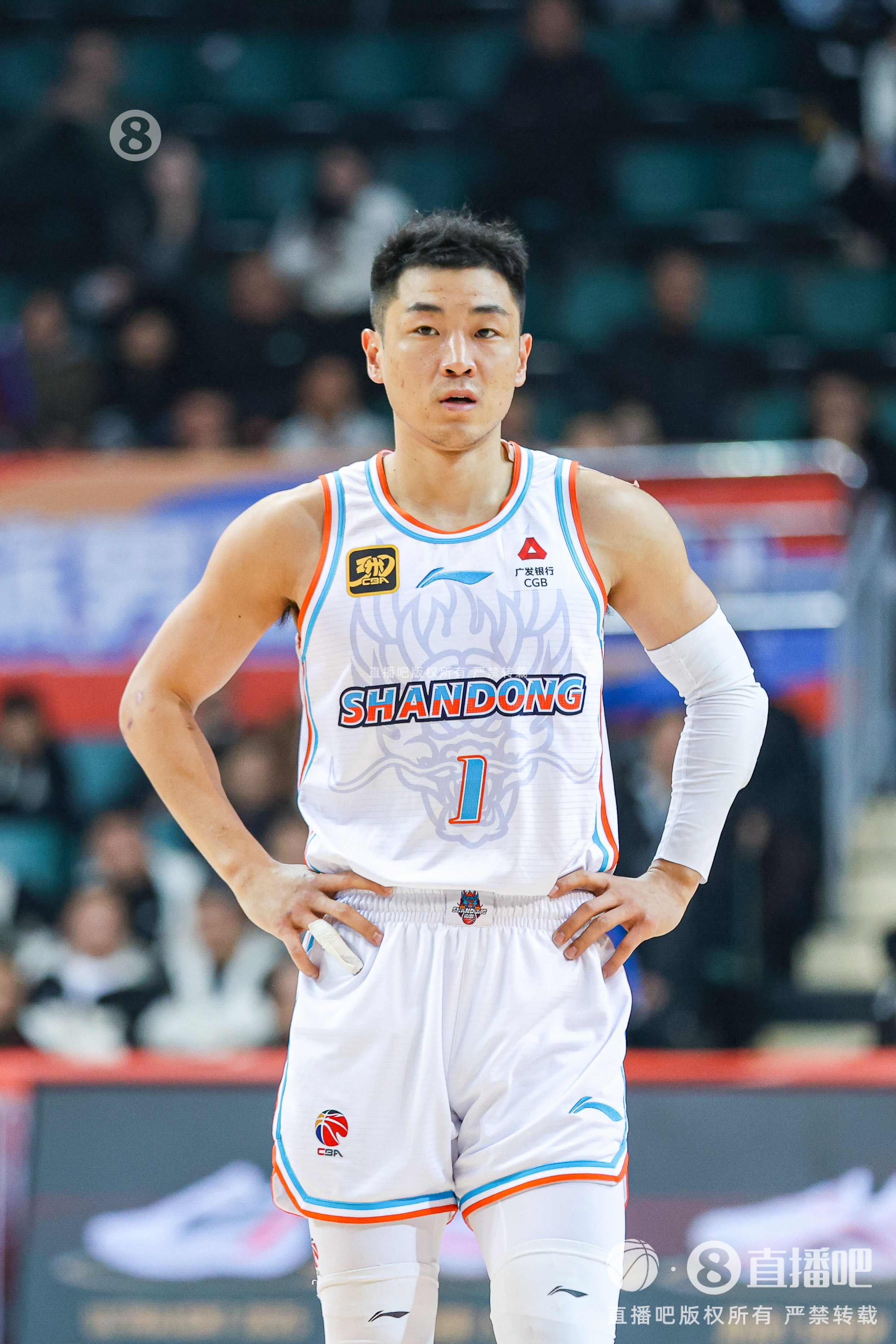 夏晓司：竣事国家队集训使命的高诗岩和山东男篮在南京汇合