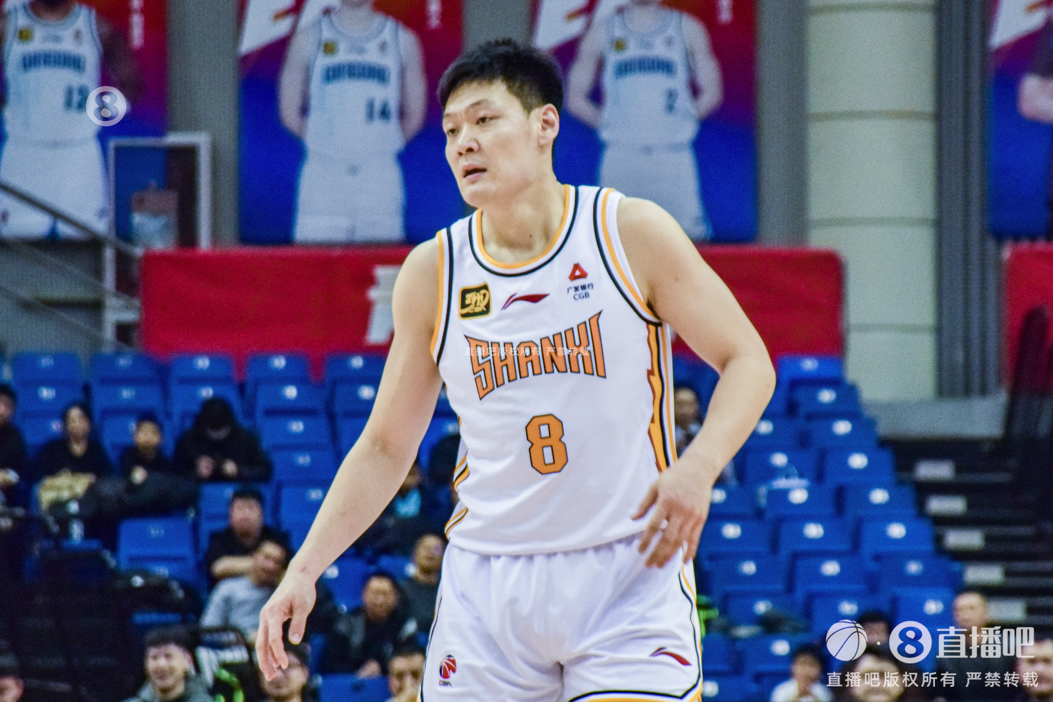一剑封喉！张宁上篮绝杀角逐 全场12投7中得22分1板1助