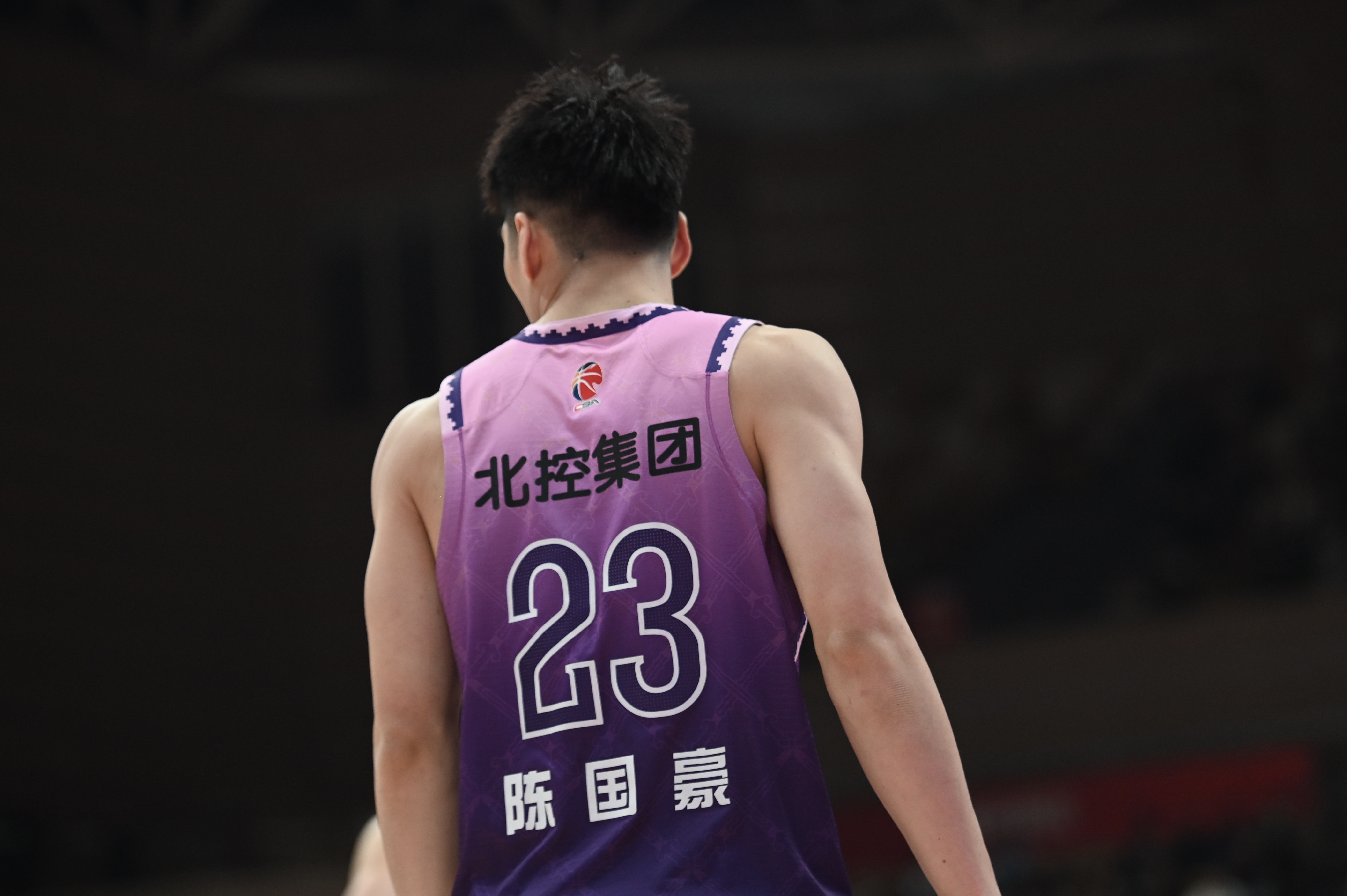 值得更多时机！陈国豪17分钟5中4孝顺14分 罚球5中5